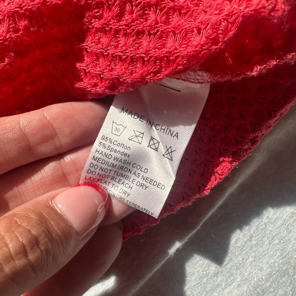 Andthewhy Women’s Leopard Sleeve Pink Cowl Neck Waffle Knit Sweater Size medium - Picture 6 of 8